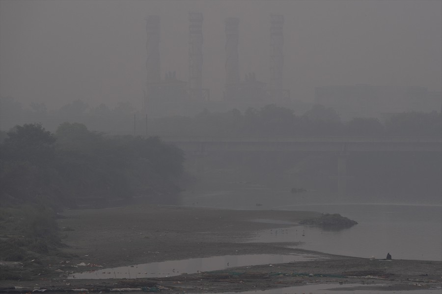 Hindistan da hava kirliliği hayatı etkiliyor