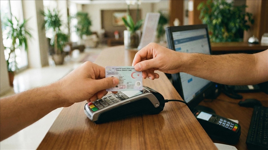 Otellerde kimlik fotokopisi alınamayacak