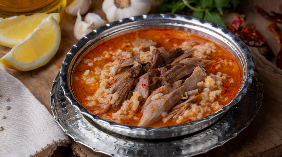 Gaziantep in kış lezzetlerinden beyran damakları tatlandırıyor