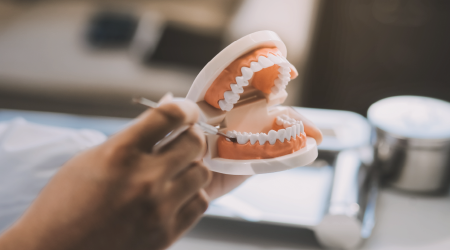 Ciddi Bir Sağlık Sorunu; Diş Sıkma 