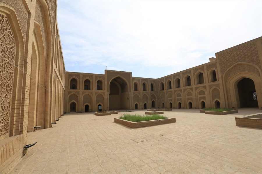 Bir dönemin bilim ve kültür merkezi Mustansiriye 