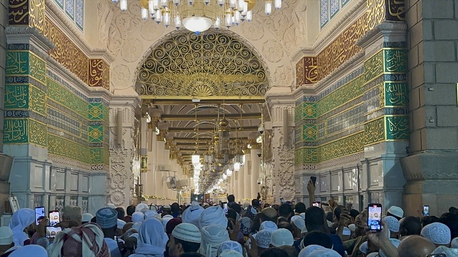 Hacı adayları Mescid-i Nebevi yi ziyaret etti