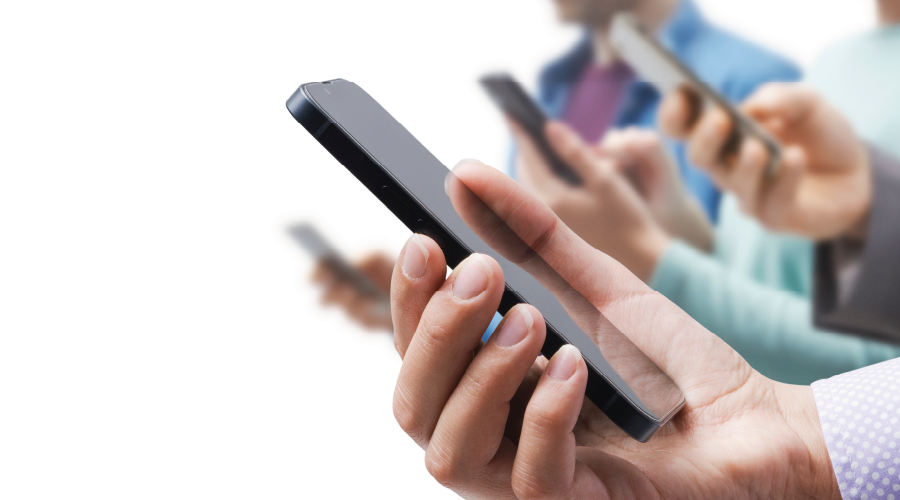 Günde ortalama 7 saatimiz internette geçiyor