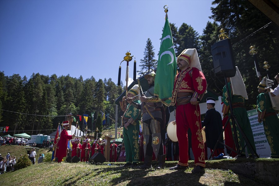 Bosna Hersek te 515 inci Ayvaz Dede Şenlikleri gerçekleşti