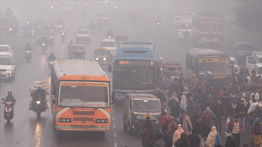 Hindistan da hava kirliliği tedbirleri artırıldı