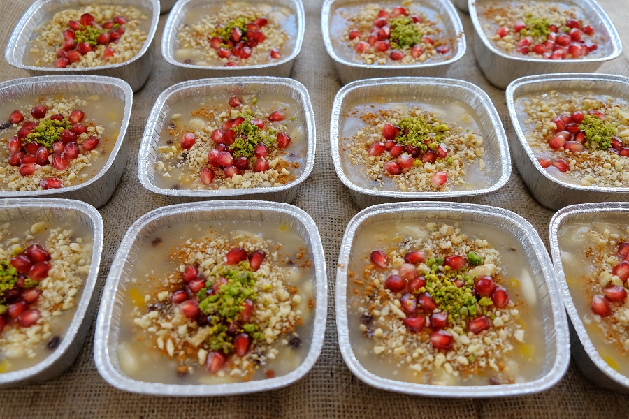 Aşure tatlısı nasıl yapılır?