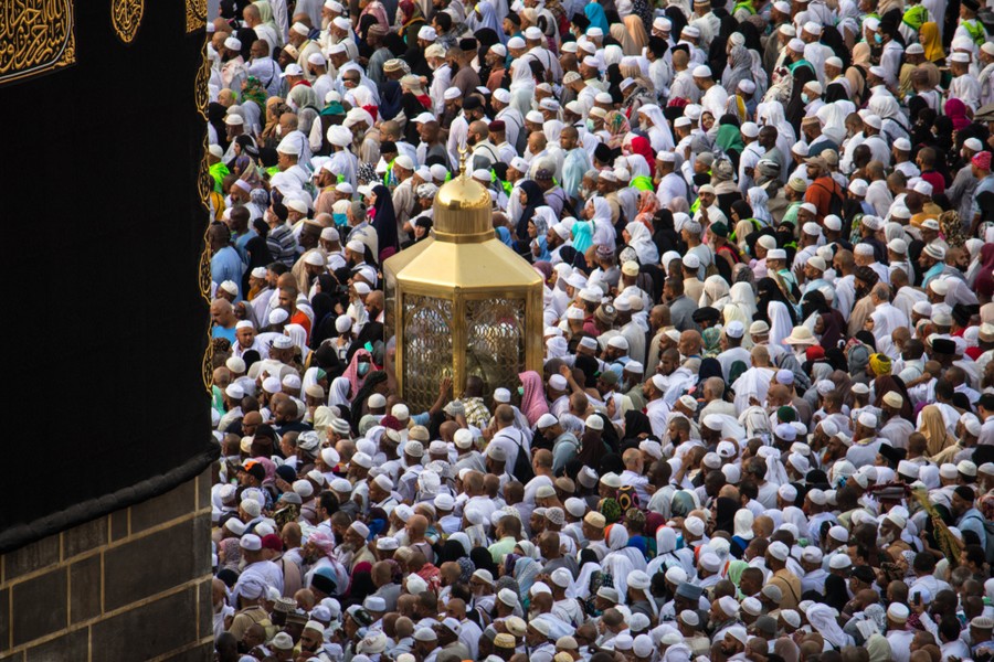 Kurban; İbrahimî itaat ve İsmailî bir teslimiyettir