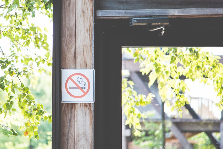 İsveç'te 'Ramazanda sigarayı bırak' kampanyası